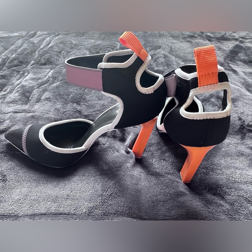 Aldo pointed toe heels size 7.5